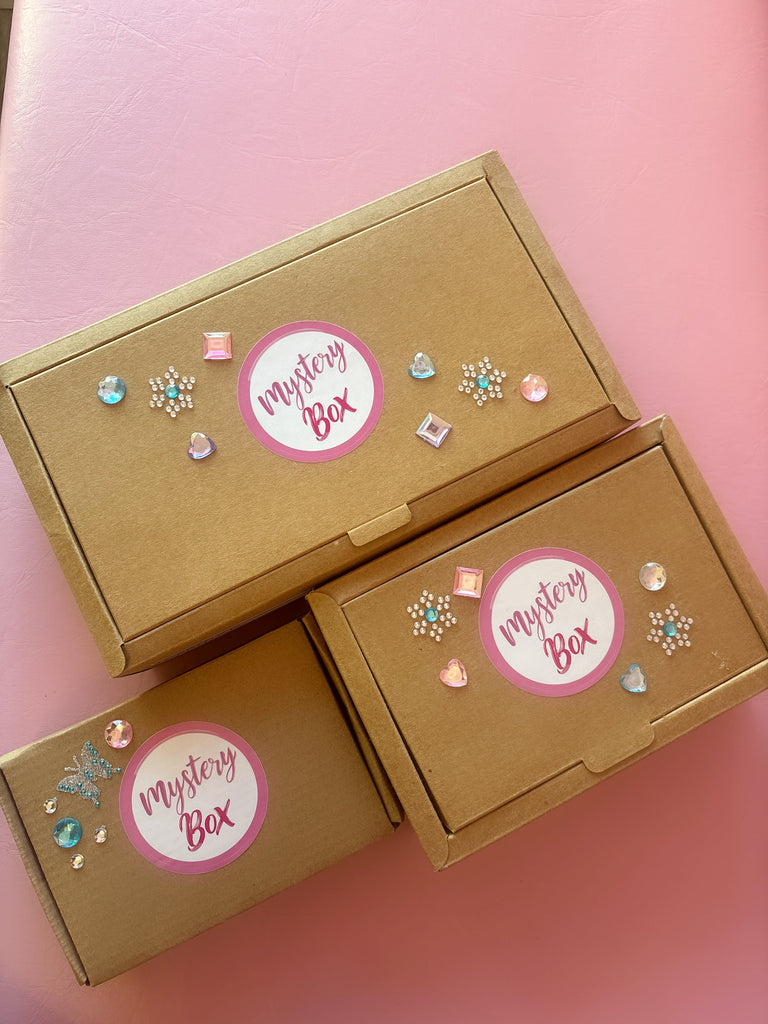 MYSTERY BOXES NECKLACE LOVERS